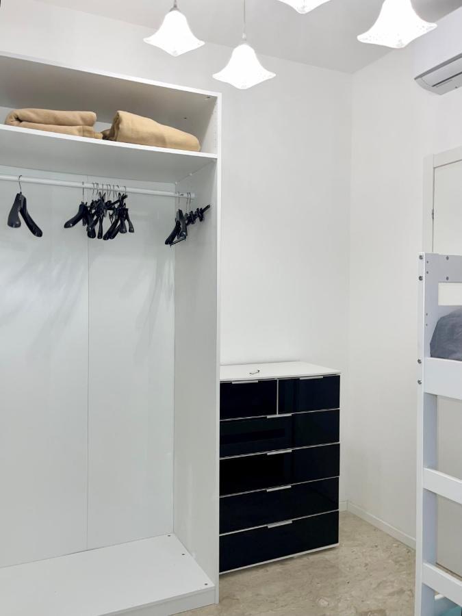 The White House, Modern Apartment In Center Milan Luaran gambar